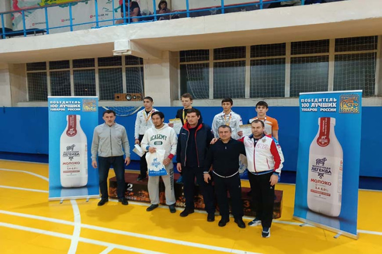 Первенство Ставропольского края по спортивной (вольной) борьбе. Первенство Ставропольского края по спортивной (вольной) борьбе.