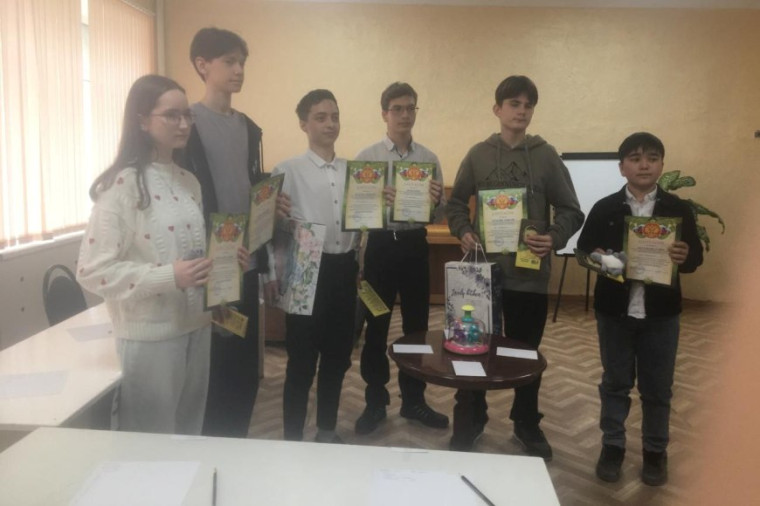 Районная олимпиада по музыкальной литературе в формате игры «Русская Рулетка», среди учащихся детских музыкальных школ Нефтекумского муниципального округа Ставропольского края. Районная олимпиада по музыкальной литературе в формате игры «Русская Рулетка», среди учащихся детских музыкальных школ Нефтекумского муниципального округа Ставропольского края.